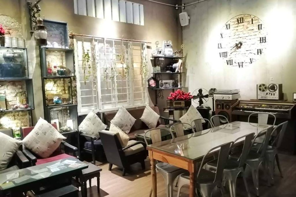 Thiên đường sống ảo ở Yesterday piano cafe tại 140/21 Trần Huy Liệu, quận Phú Nhuận