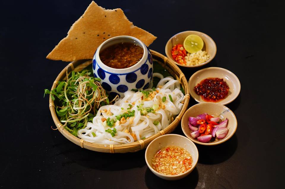 Ta Mi Quán ẩm thực miền Trung