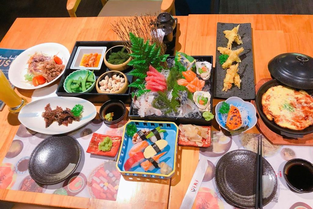 Quán Buffet không gian đẹp mắt, đa dạng món ăn với hơn 100 món tại IKI sushi Quận 1